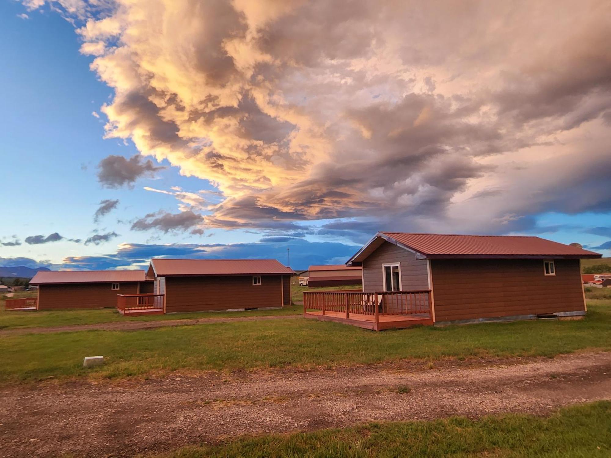 Circle R Motel East Glacier Park Village Luaran gambar